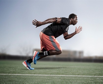 维拉锁定罗马锋霸亚伯拉罕 重磅交易或成重返英超关键拼图