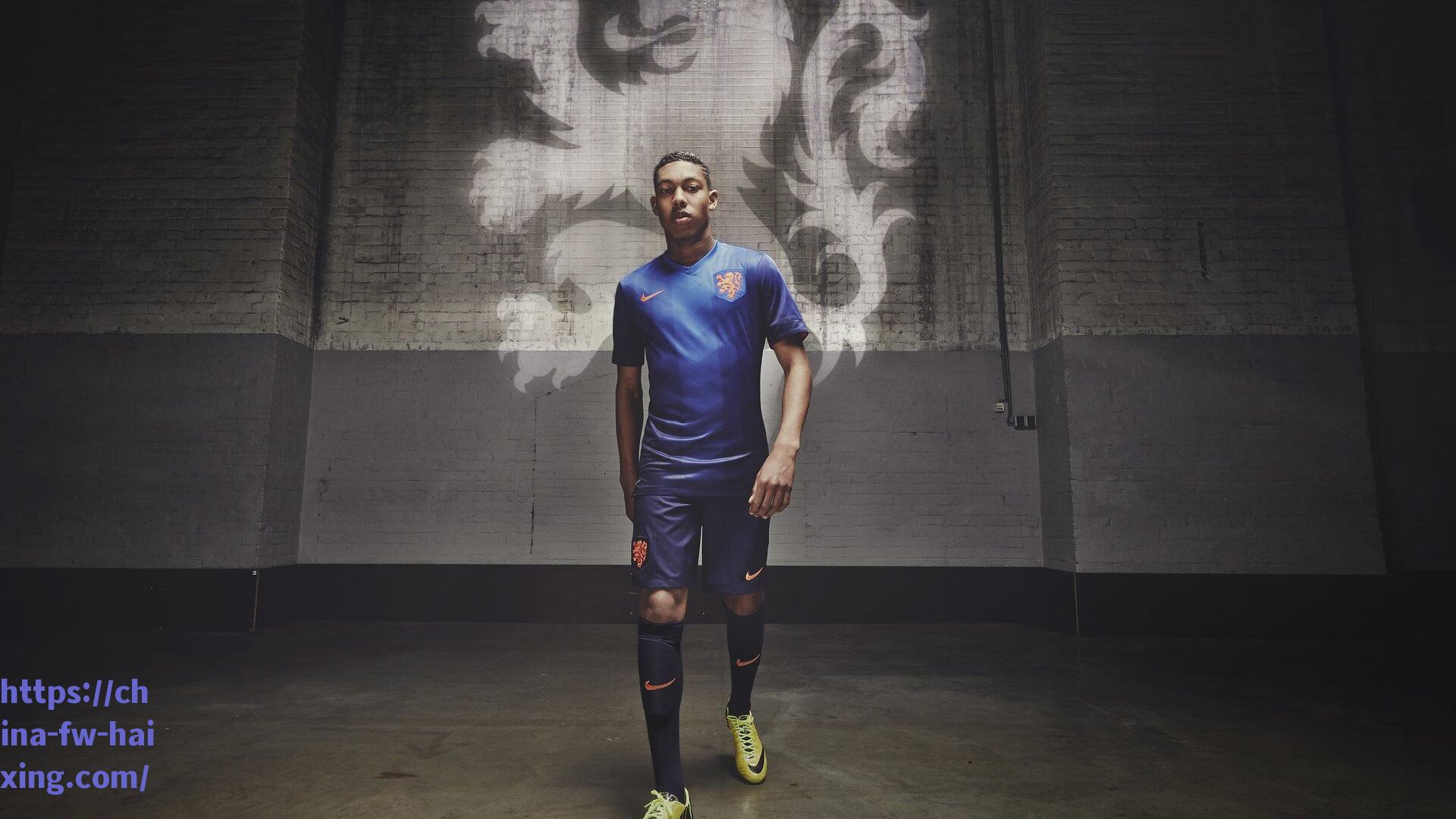 尼日利亚锋霸奥斯梅恩7500万欧登陆土超 加拉塔萨雷创纪录签约震撼欧洲足坛